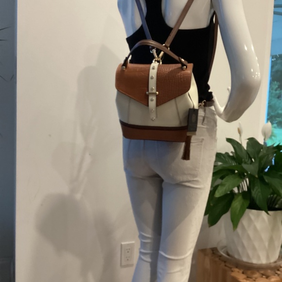 REDUCED NWT HOUSE OF HARLOW 1960 SHOULDER HAND BAG BACKPACK LEATHER ITALY